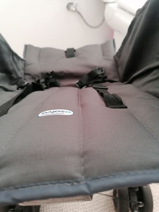 Carrinho bebé compacto