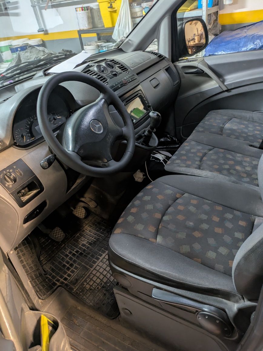 Mercedes Vito 111