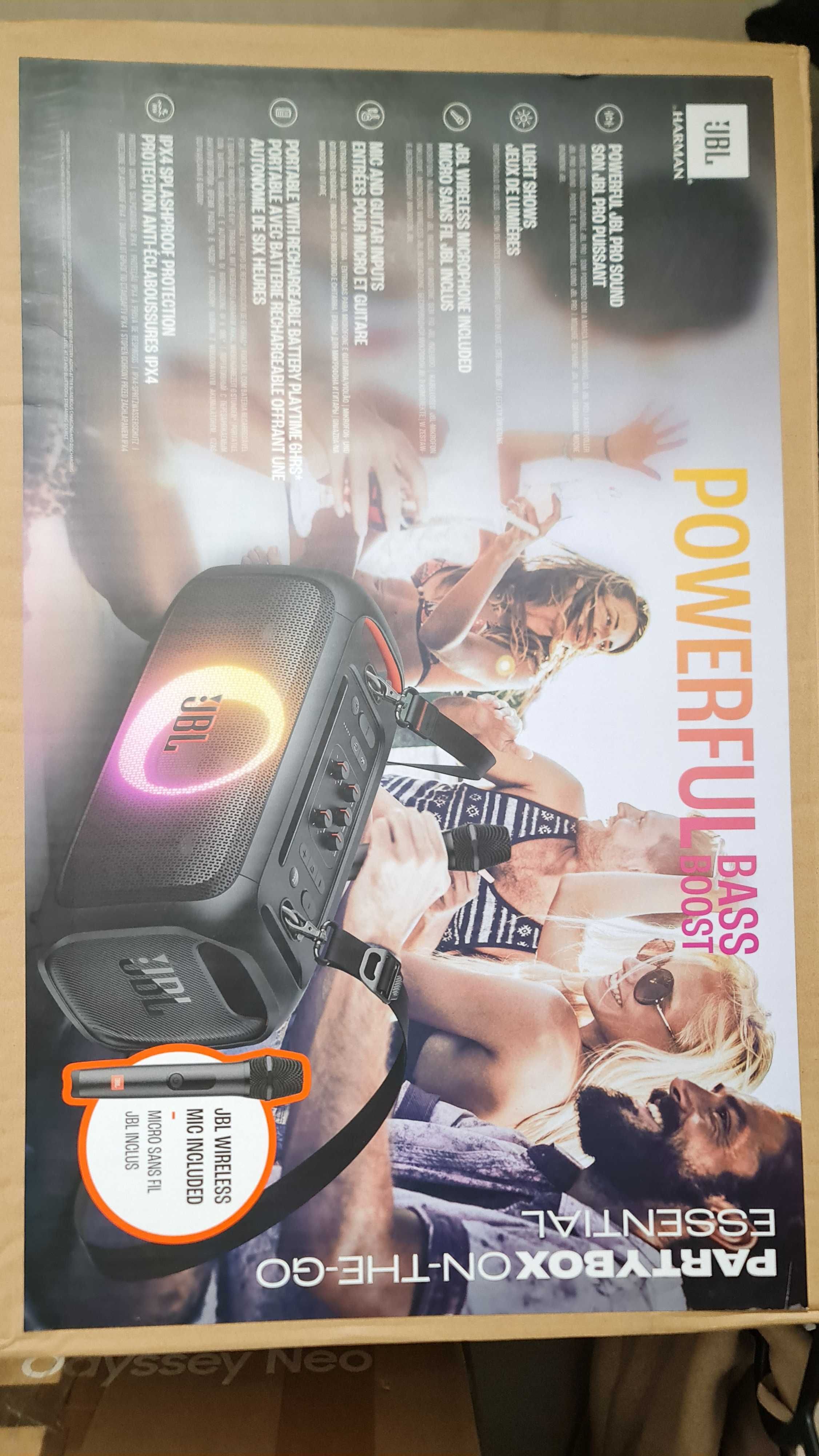 JBL PartyBox On-The-Go Essential com microfone — Como nova