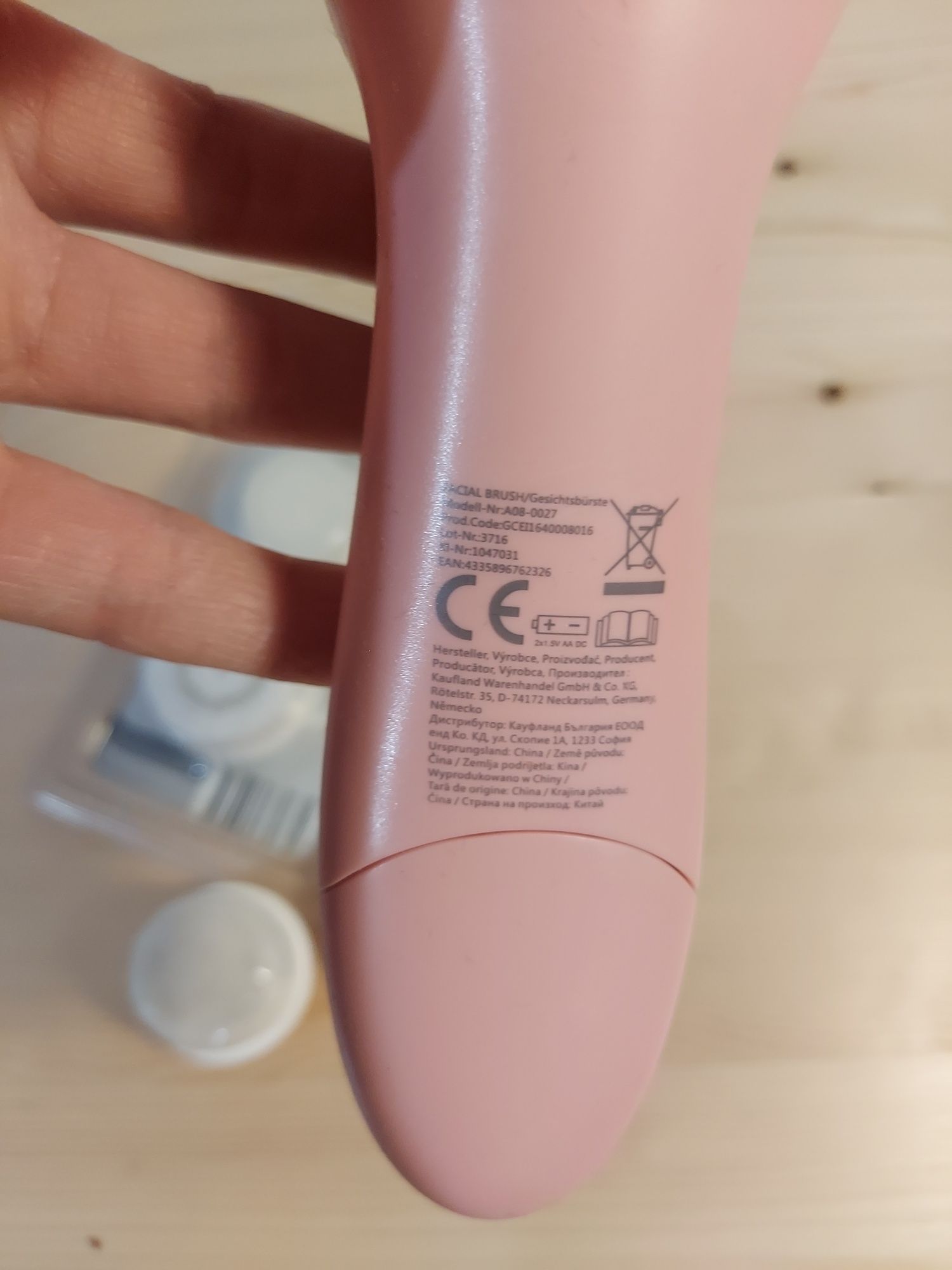 Szczoteczka elektryczna do twarzy różowa facial brush