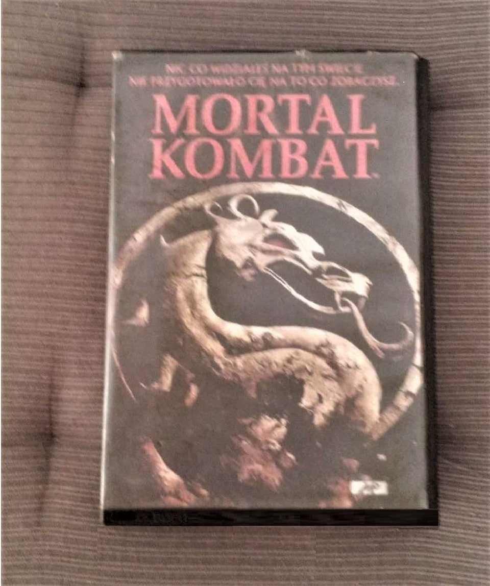 * Mortal Kombat * Szalony Jackson * Od kołyski aż po grób * Filmy VHS
