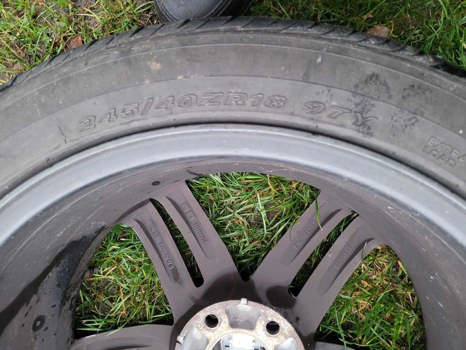 ALUFELGI felgi 5x112 8J r18 66,6 ET35 AUDI A4 B8 B9 A6 C7 A5 A7 A8