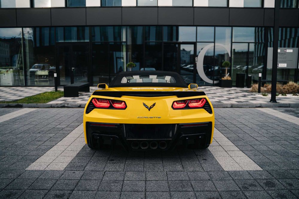 Wynajem Corvette C7 6.2 V8 Cabrio-wypożyczalnia samochodów