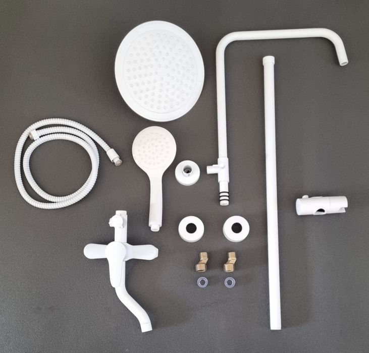 Нова душова колона з тропічним верхнім душем  білого кольору