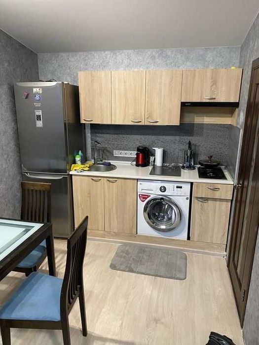 Здається квартира-студія на вул. Новомостицька