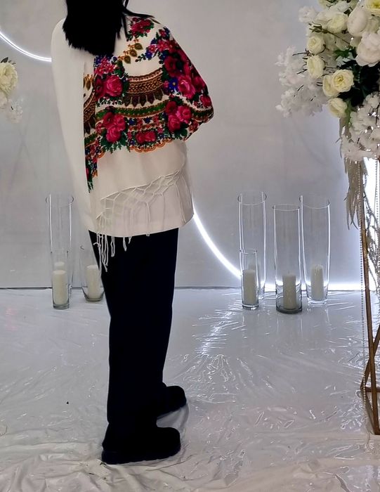 Піджак в Україньському стилі