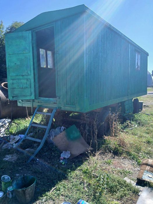 Вагон битовка на колесах причіп