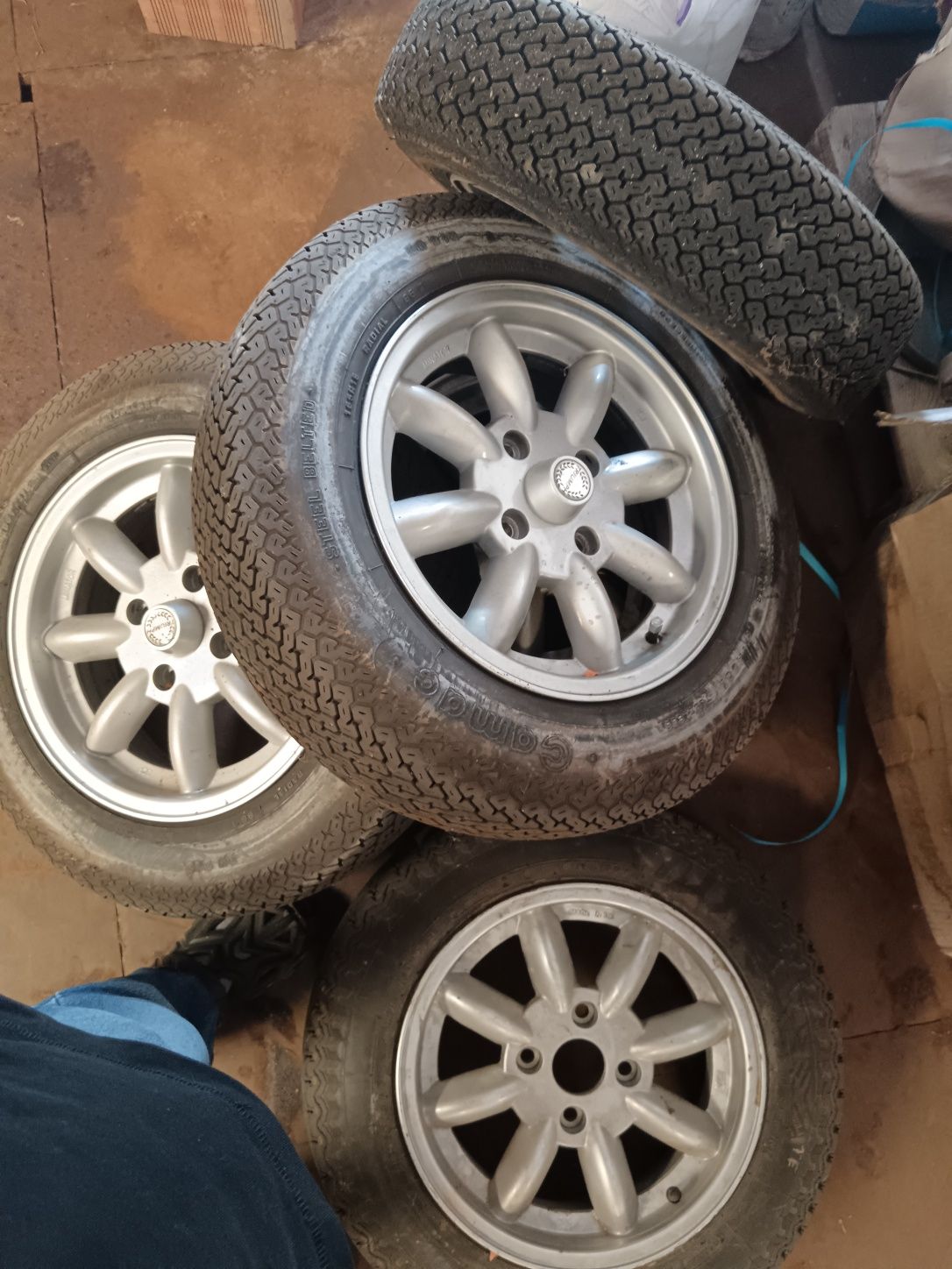 Jantes de Triumph 5 unidades com pneus