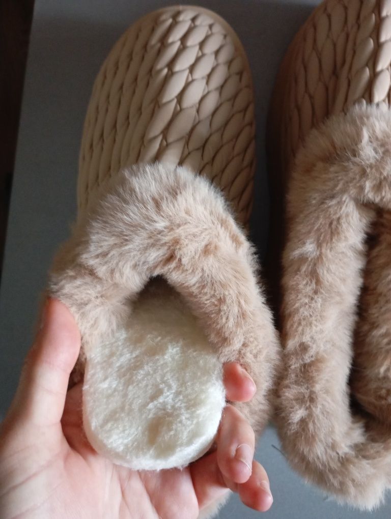 Уггі короткі жіночі сабо р.40-41