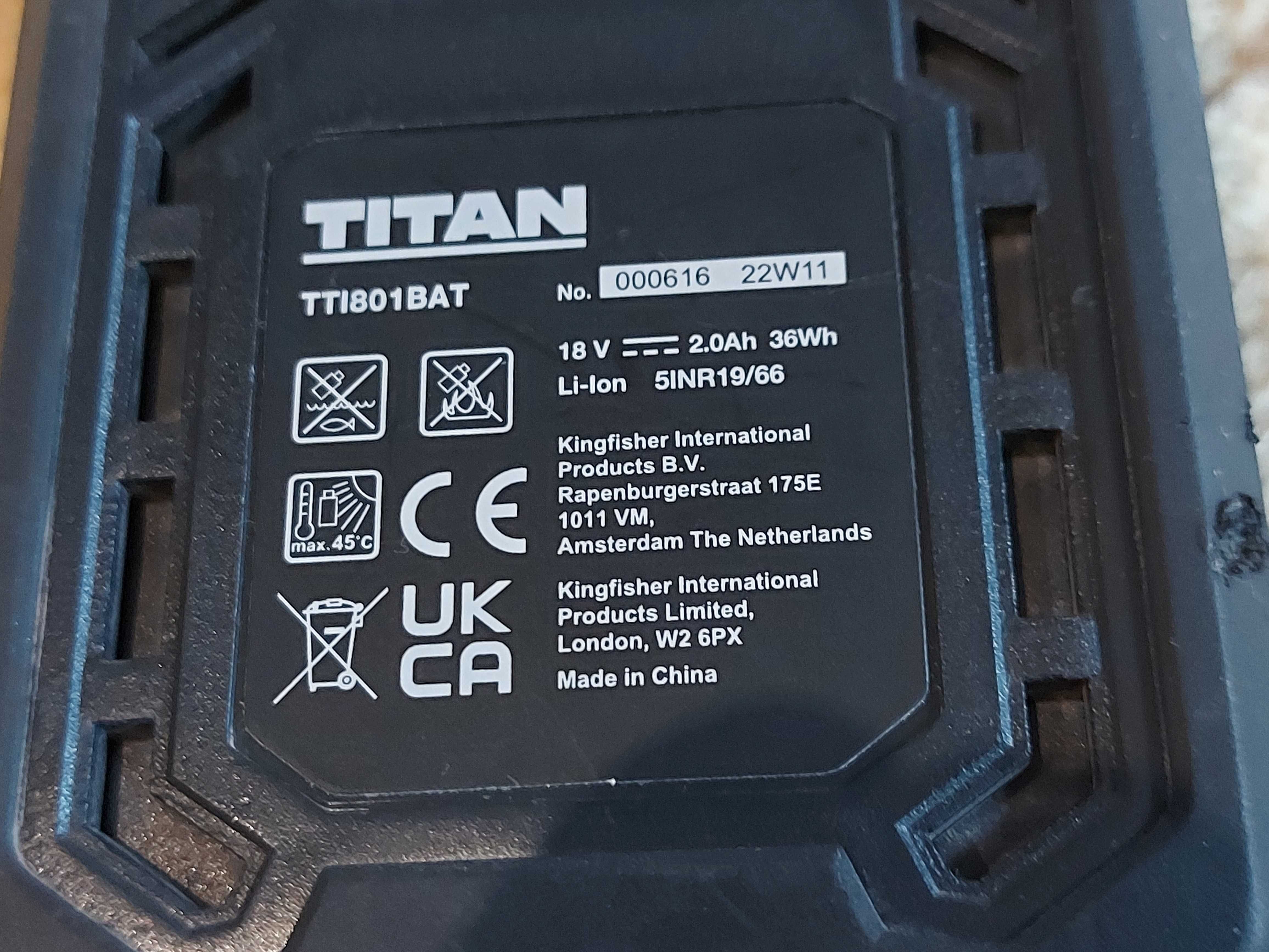 Akumulator Li-Ion Titan TXP TTB801BAT 18 V 2 Ah 2022r