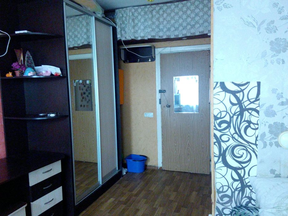 Здається кімната в гуртожитку