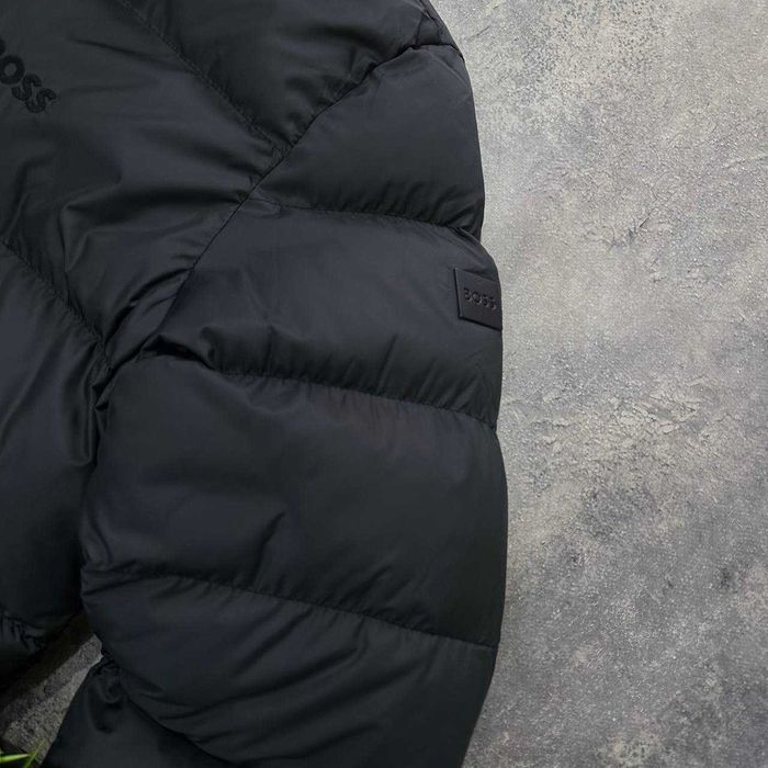 Зимова чоловіча куртка HUGO BOSS