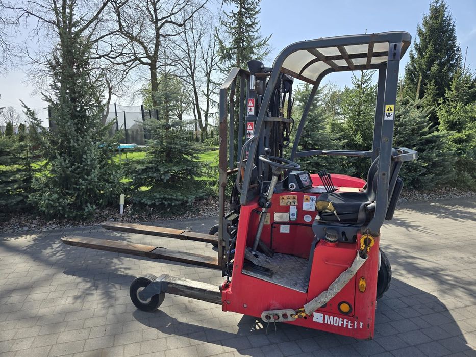 Wózek widłowy Moffet M2 15.1