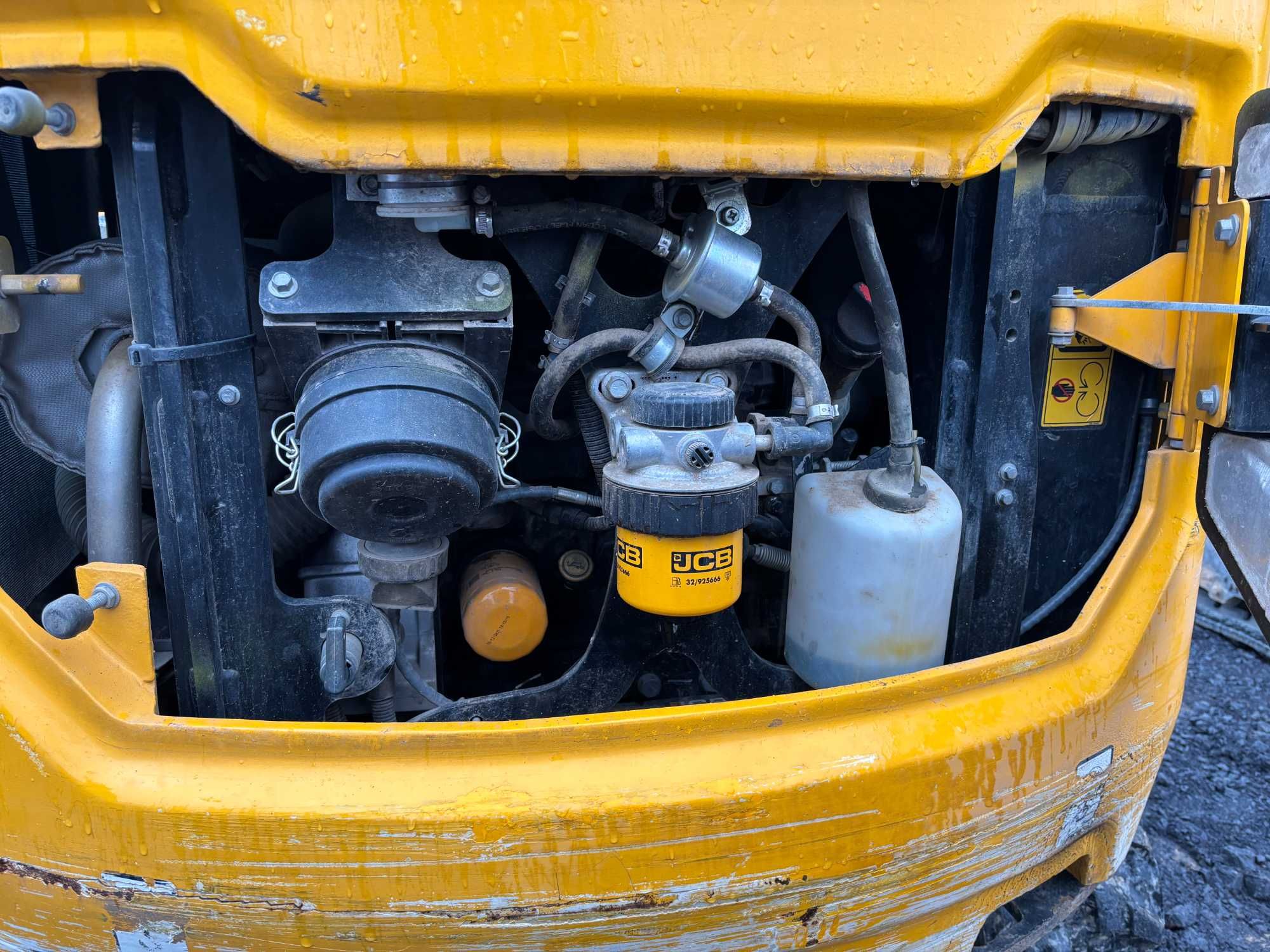 Minikoparka Cat 302.7 z 2016r skarpowa uchylna nie volvo,yanmar,hitach