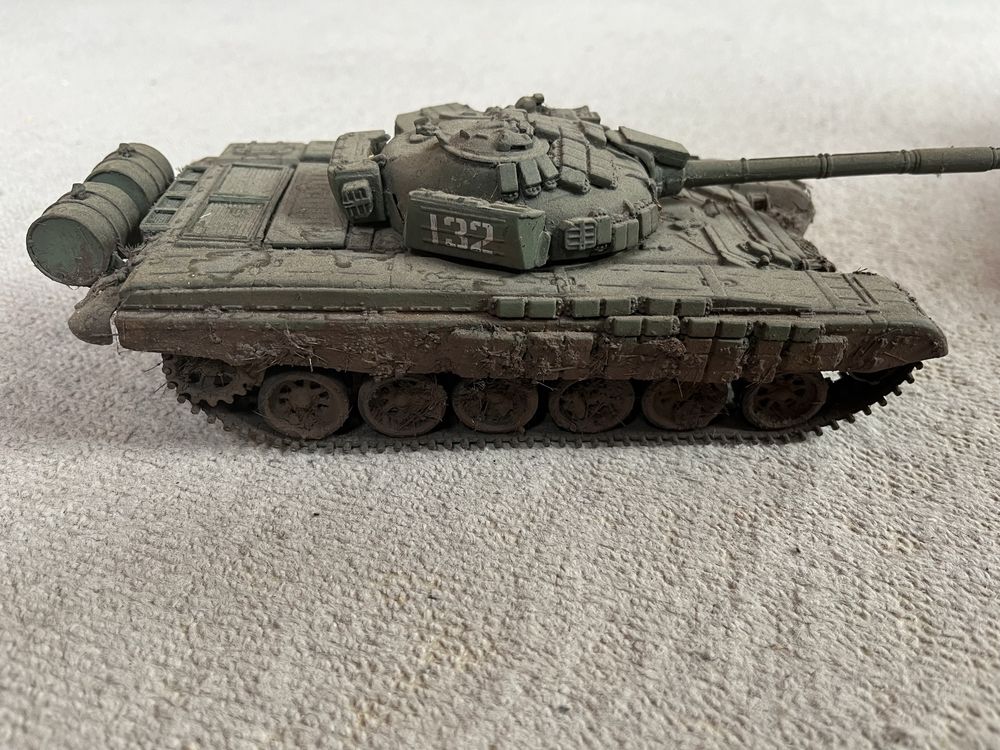 Model czołgu T-72 skala 1:35