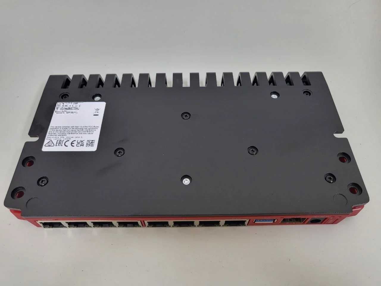 Новый Гигабитный Роутер Mikrotik L009UiGS-RM