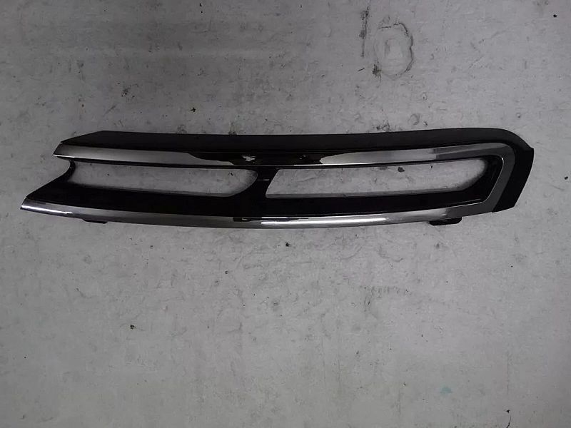 Ramka halogenu lewa Citroen C5 Aircross chrom 98.202.970XY