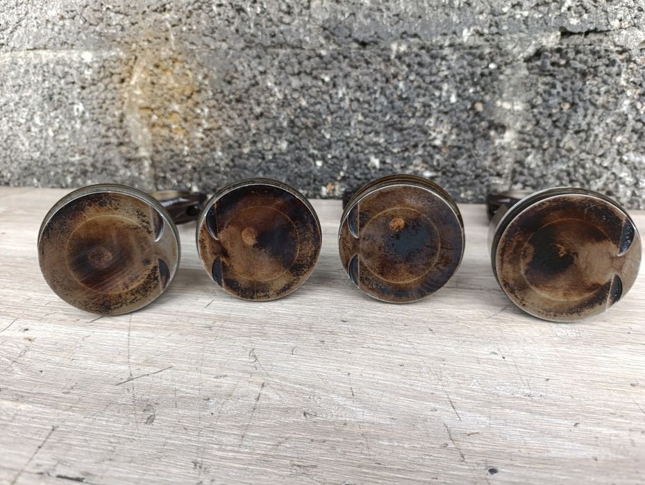 Шатун поршень 1.8 16V X18XE Opel Zafira Vectra Astra вектра Астра