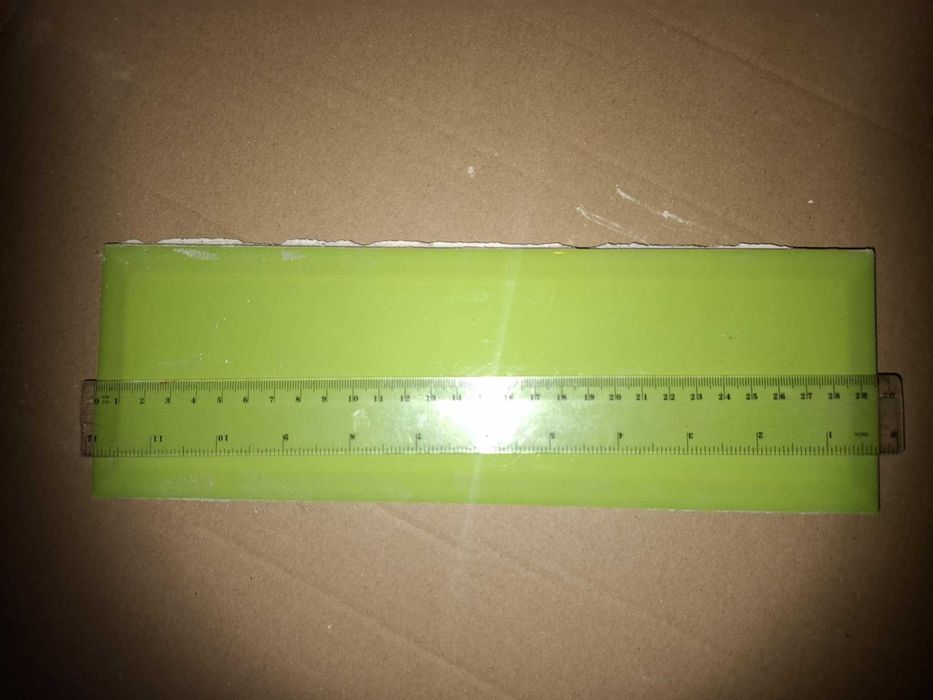 Zielone płytki ceramiczne Ape Loft Oasis z rozbiórki