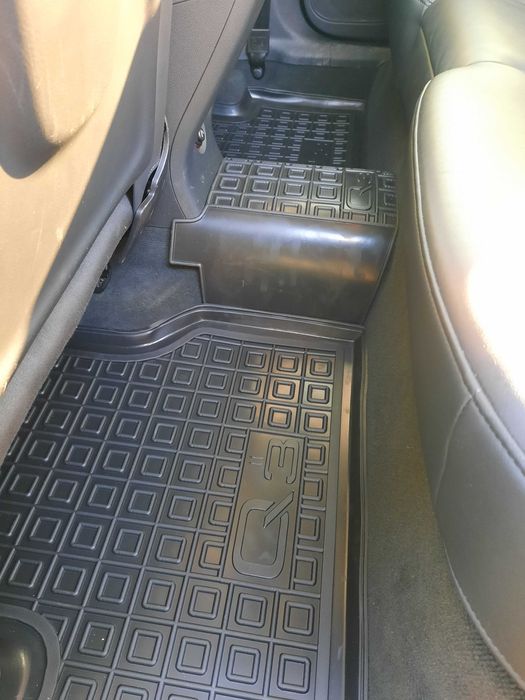 Коврики Audi Q2 Q3 Q5 Q7 Q8 автогум салон и багажники резиновые