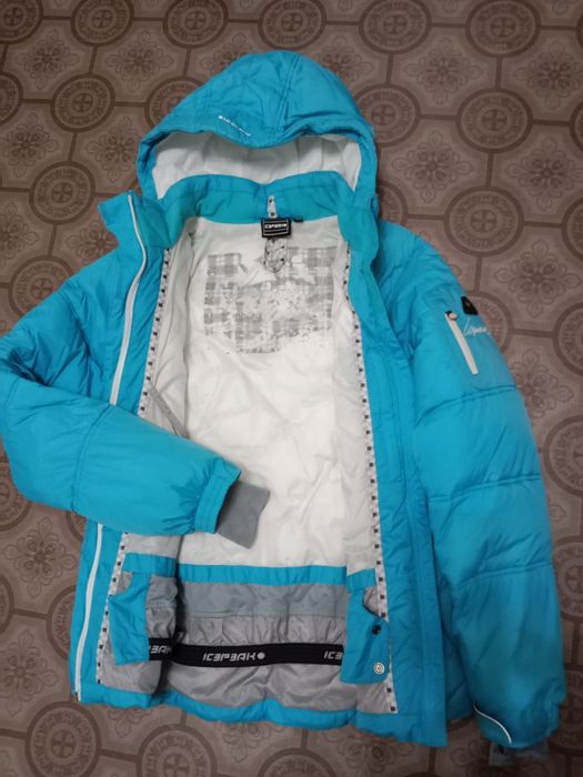 Зимова куртка розмір 13-14 років