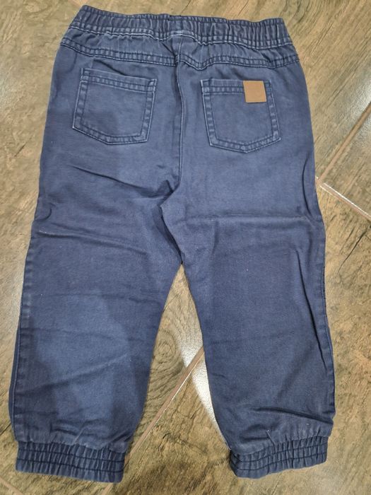 Spodnie chłopięce r.92