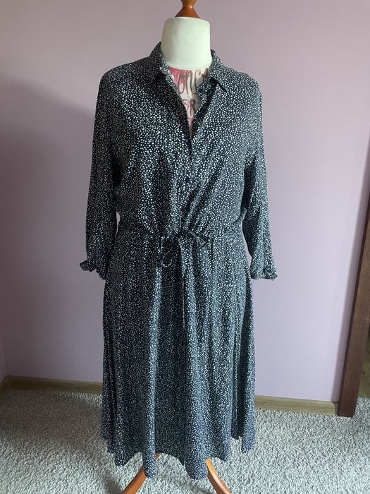 Sukienka w drobne kropki granat szmizjerka 42/44/46