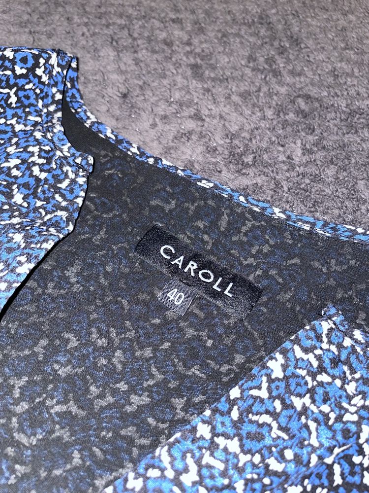 Vestido azul da Caroll