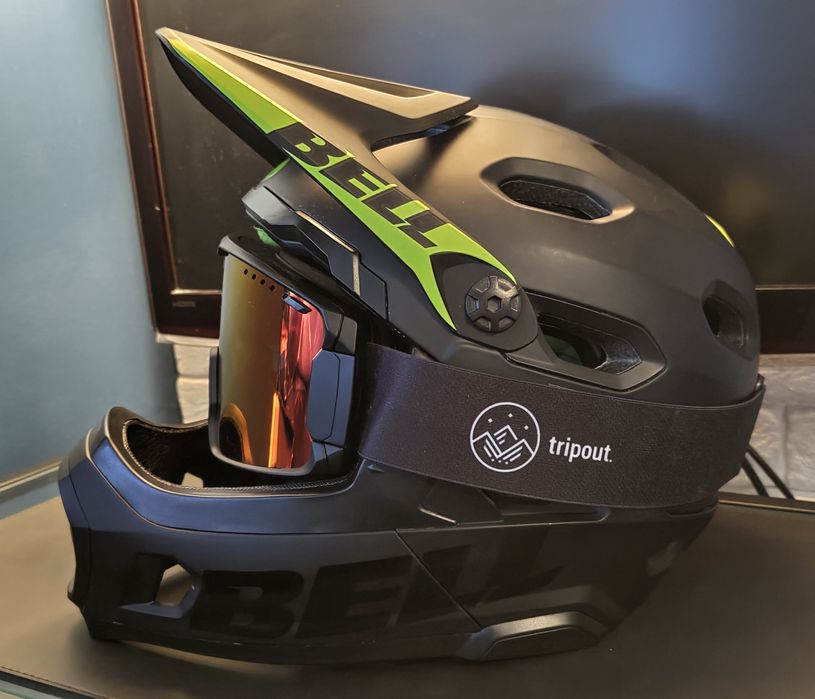 Kask BELL Super DH Mips