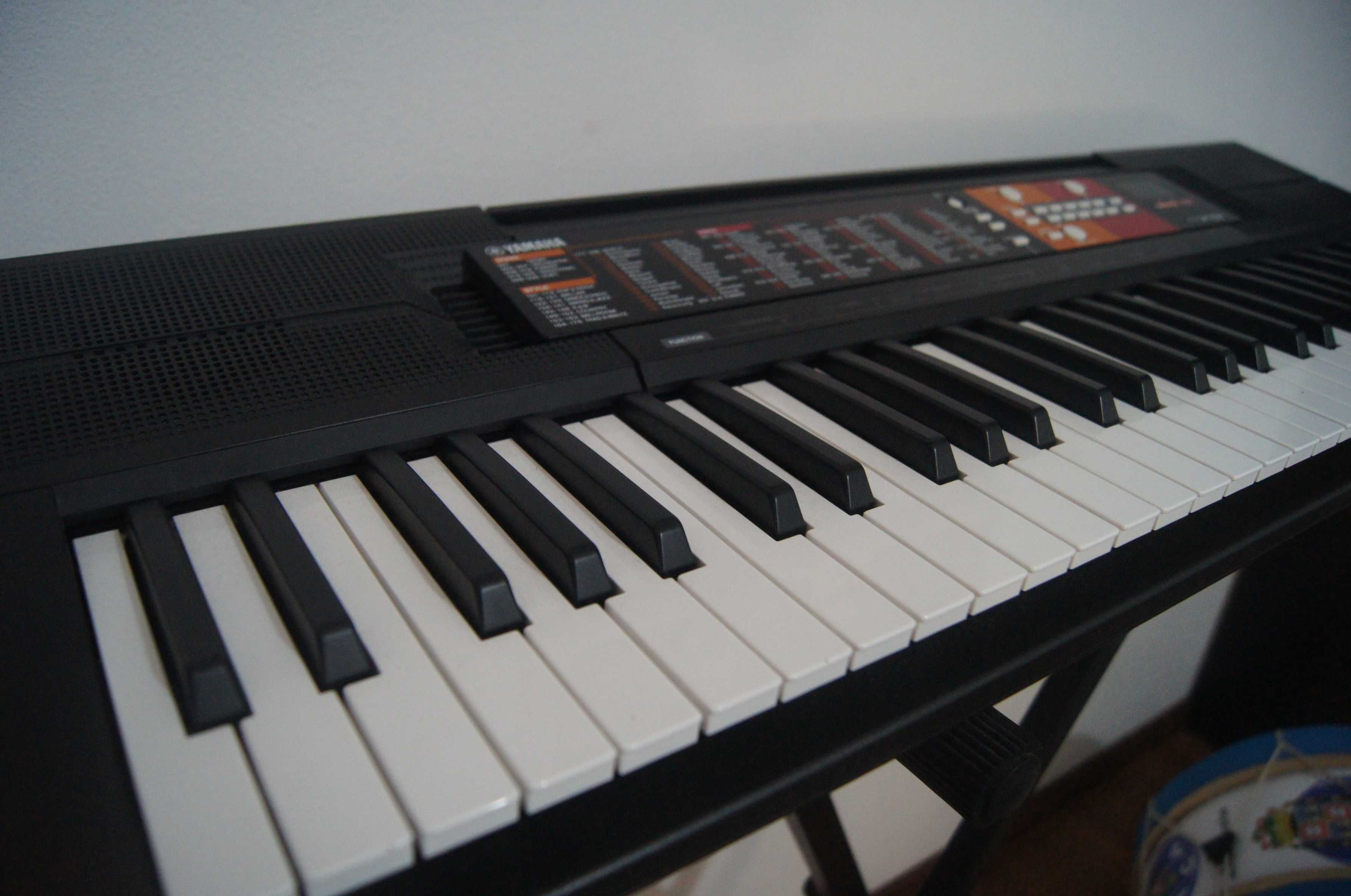Teclado + suporte