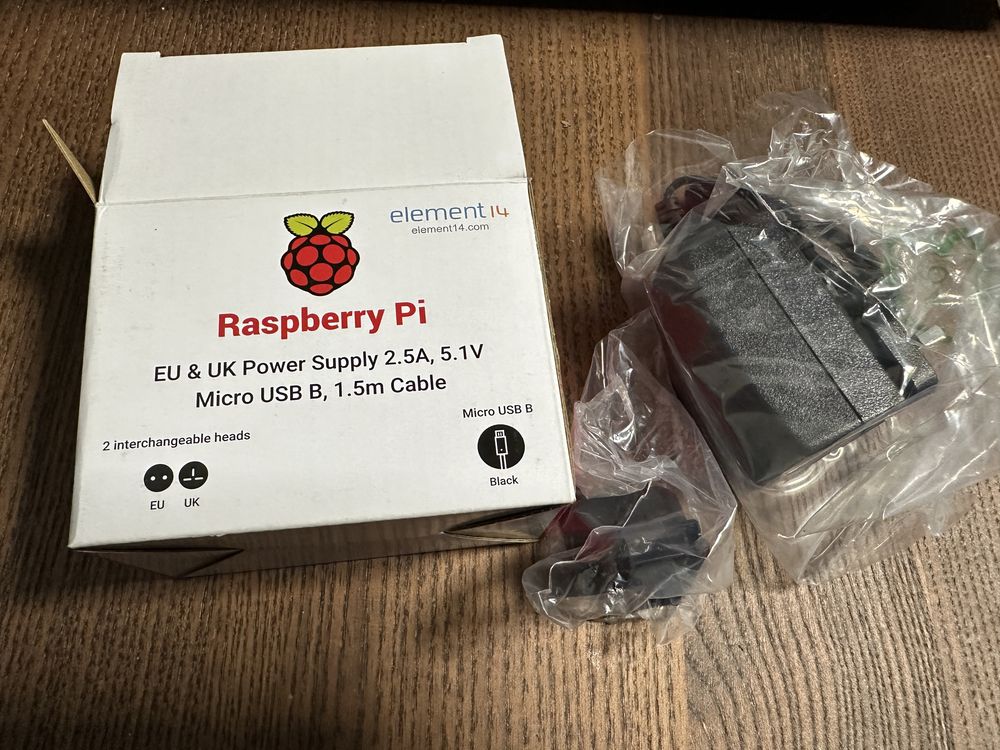 Raspberry Pi 3 model B V 1.2 WiFi Bluetooth 1GB RAM 1,2GHz