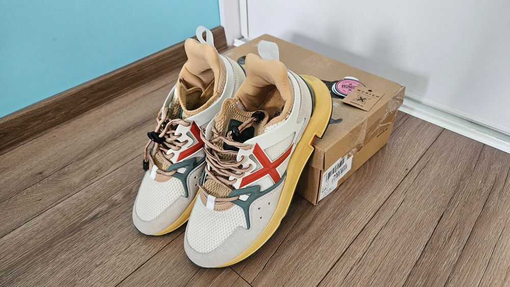 Buty sneakersy Munich, r.41, nowe