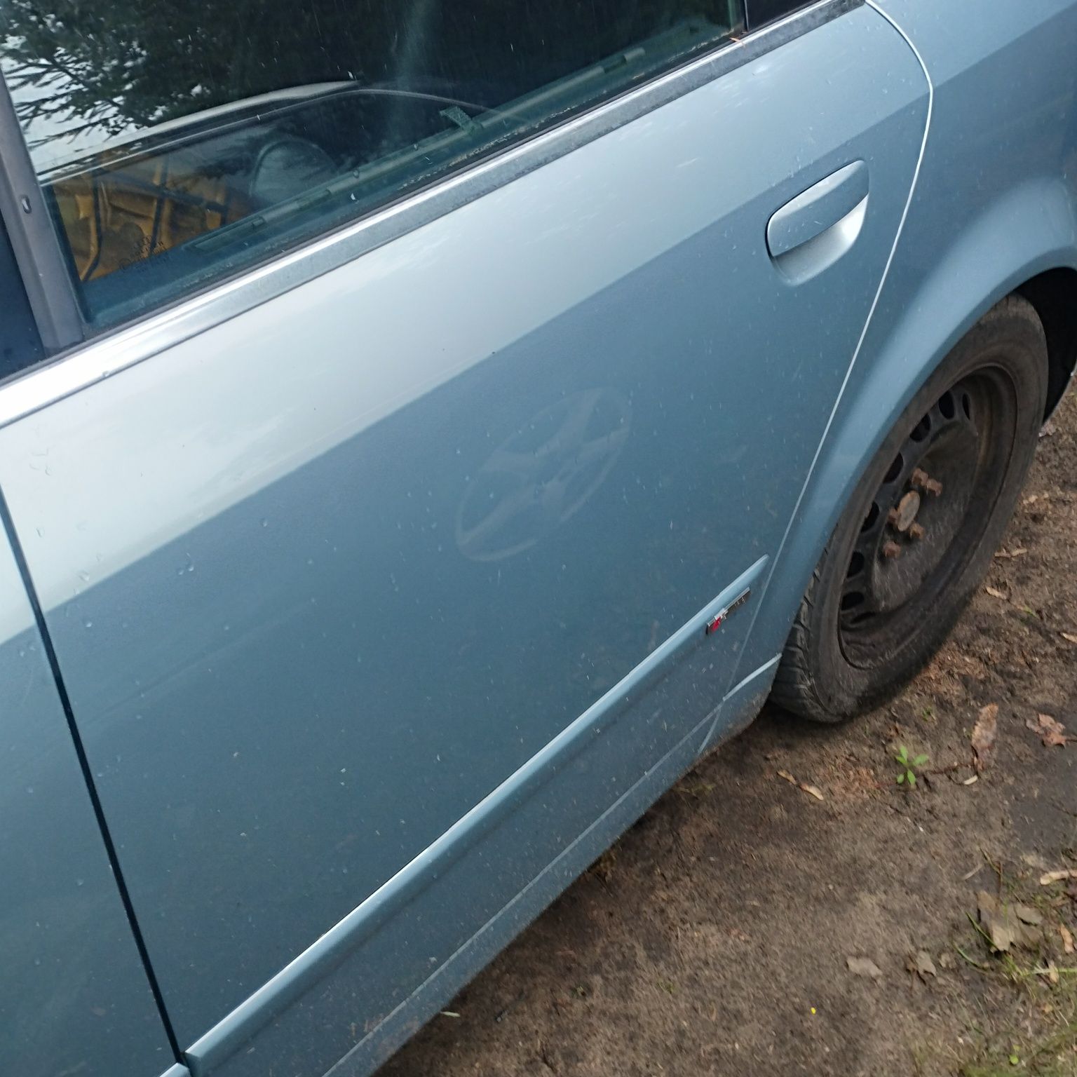 Audi a4b6/LY7R/ Drzwi/zderzaki/błotniki/maska/kalpa/skóry