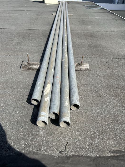 Tubo galvanizado 50 mm + abraçadeiras andaime europeu