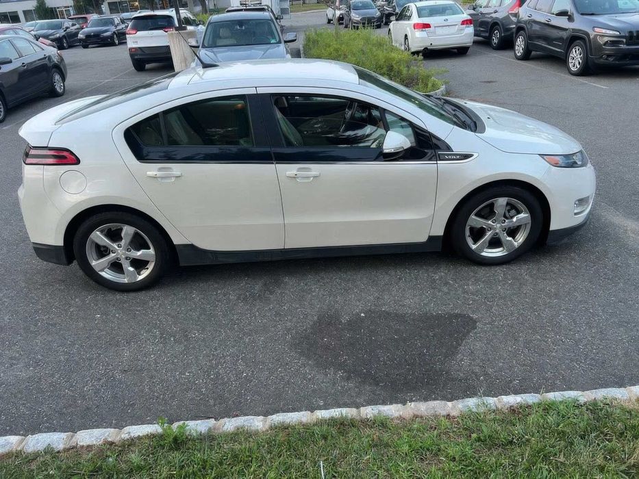 Chevrolet Volt Premium      2014