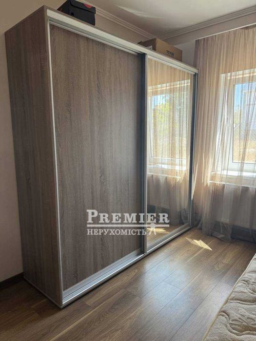 Продам сучасний будинок