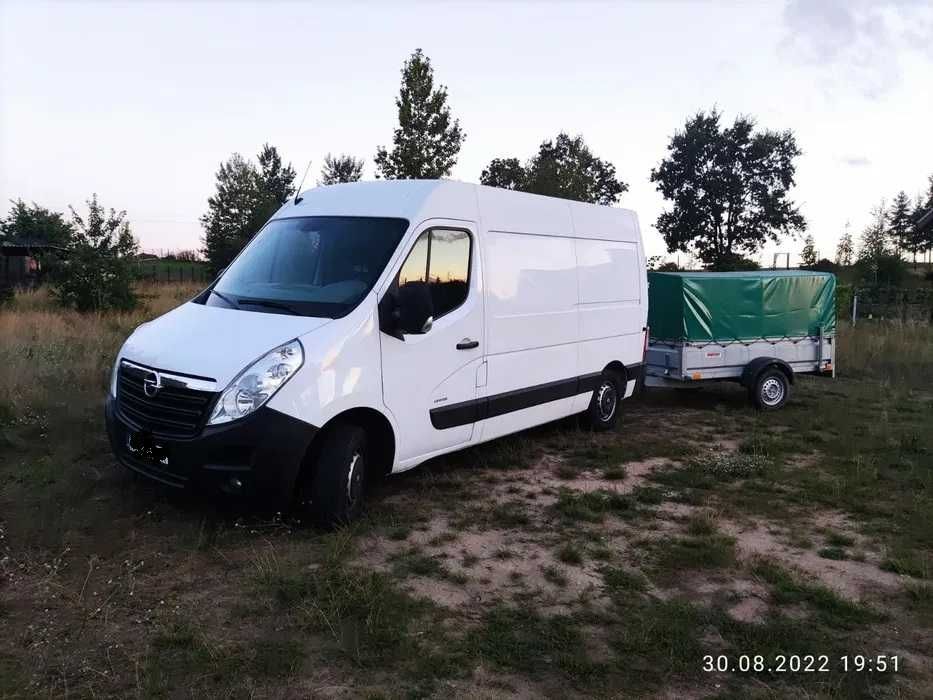 Wypożyczalnia busów dostawczak blaszak wynajem przeprowadzki