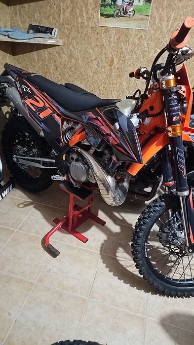 Ktm 300. 2023 como nova raro de se ver
