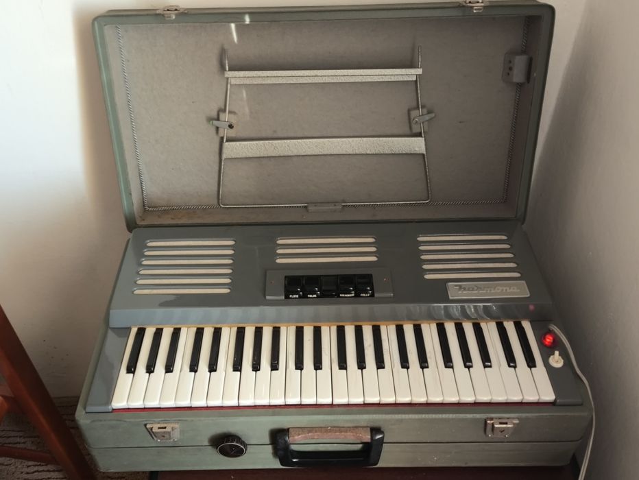 Organy elektryczne HARMONA