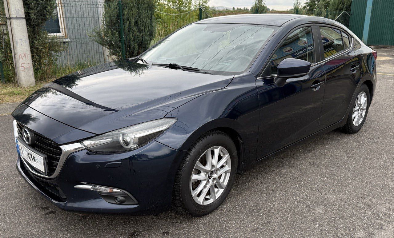 Продам авто Mazda 3 1.5 SkyActiv-G AT Touring -S пробіг 115т. 12500у.е