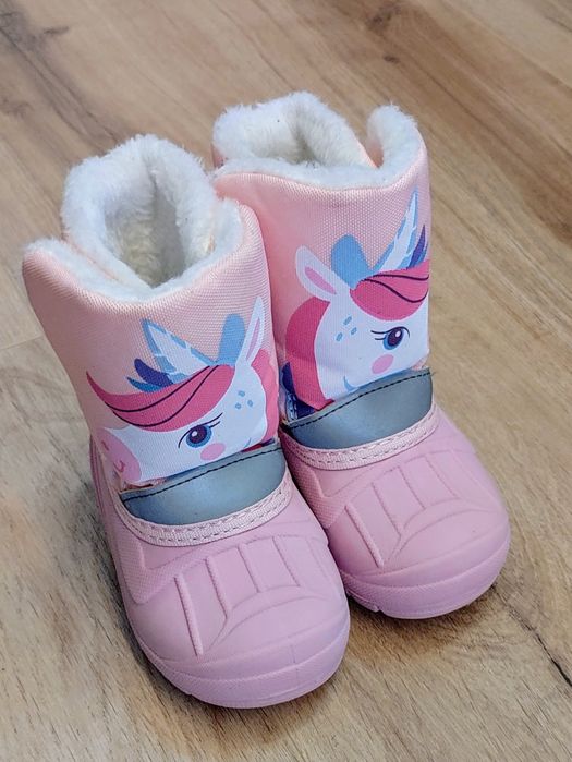 Śliczne śniegowce r 23