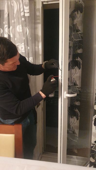 Serwis okien PCV i drewnianych - niech te święta będą ciepłe