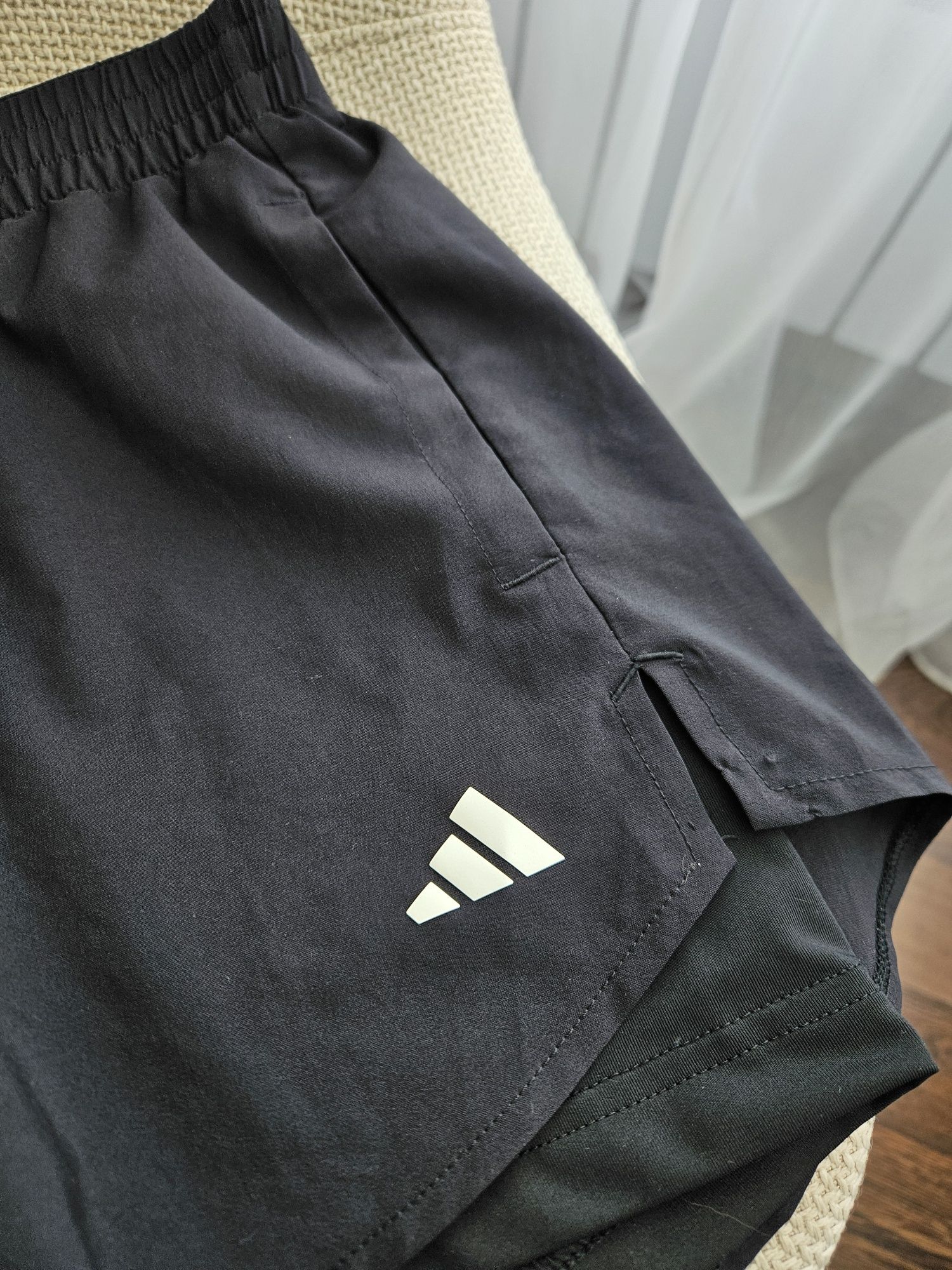 Жіночі спортивні шорти Adidas Aeroready Minimal 2In1 Shorts