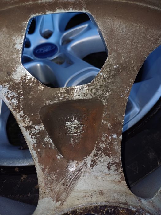 Felgi 19 cali 5x108  ET 52.5