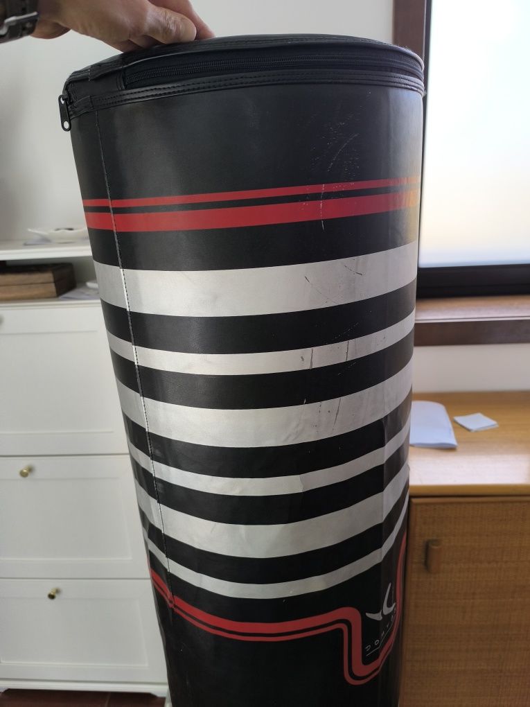 Saco boxe Decathlon com base