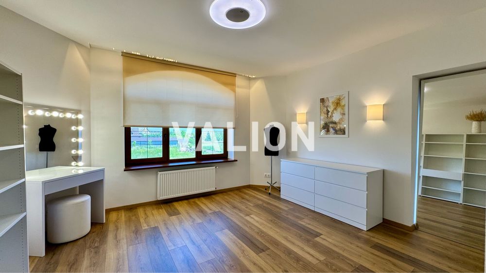 Будинок з сучасним ремонтом в с.Музичі, 25 км до метро Житомирська