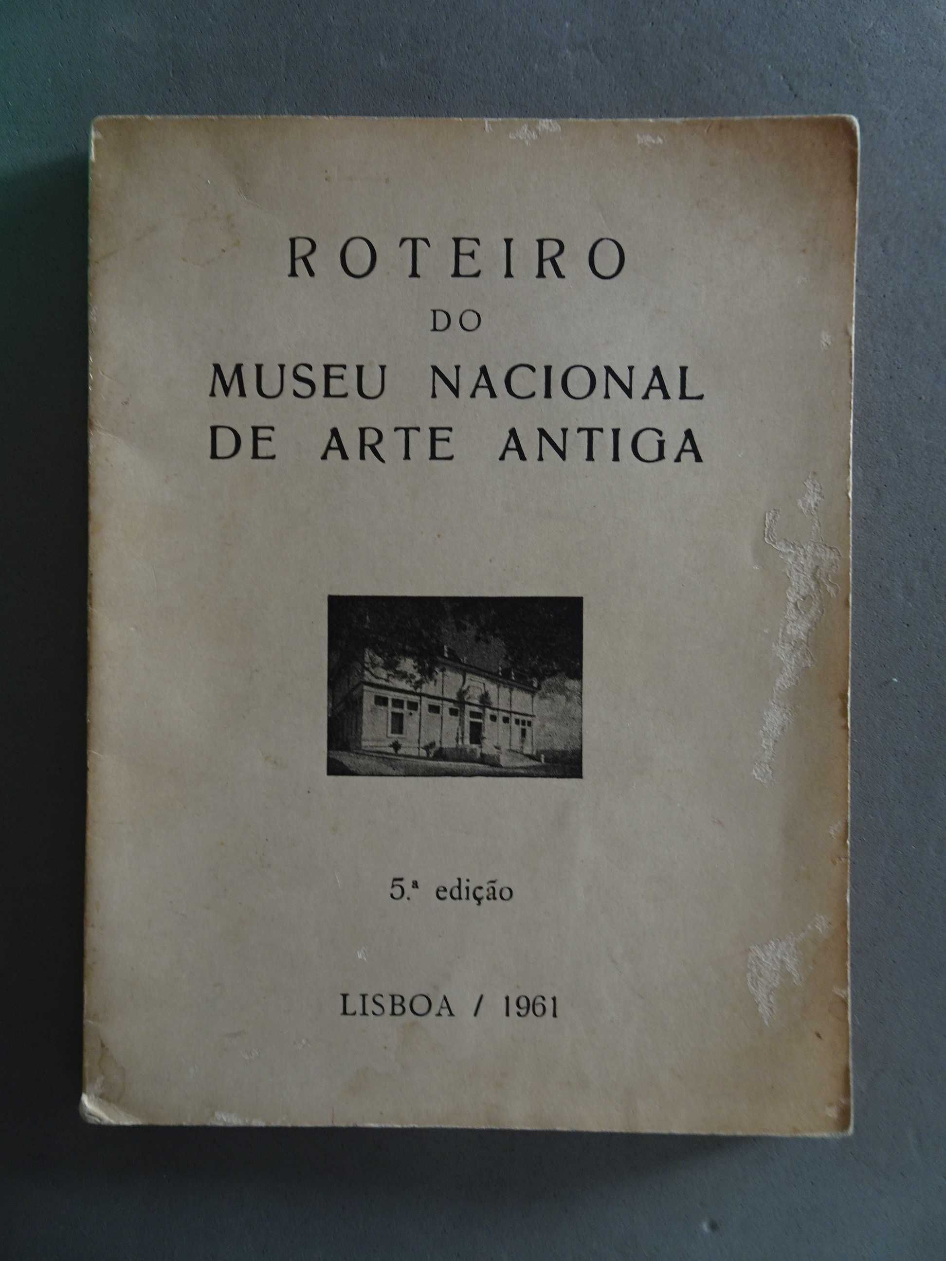 Livro - Roteiro do Museu Nacional de Arte Antiga 5 edição Lisboa 1961
