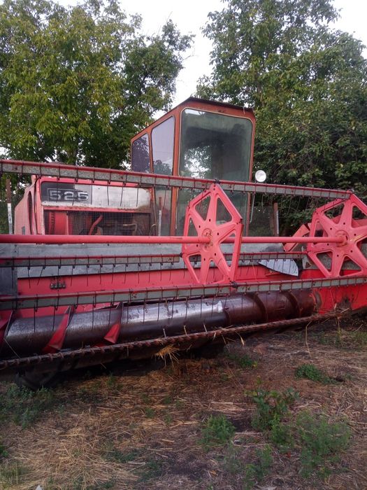 Massey Ferguson 525