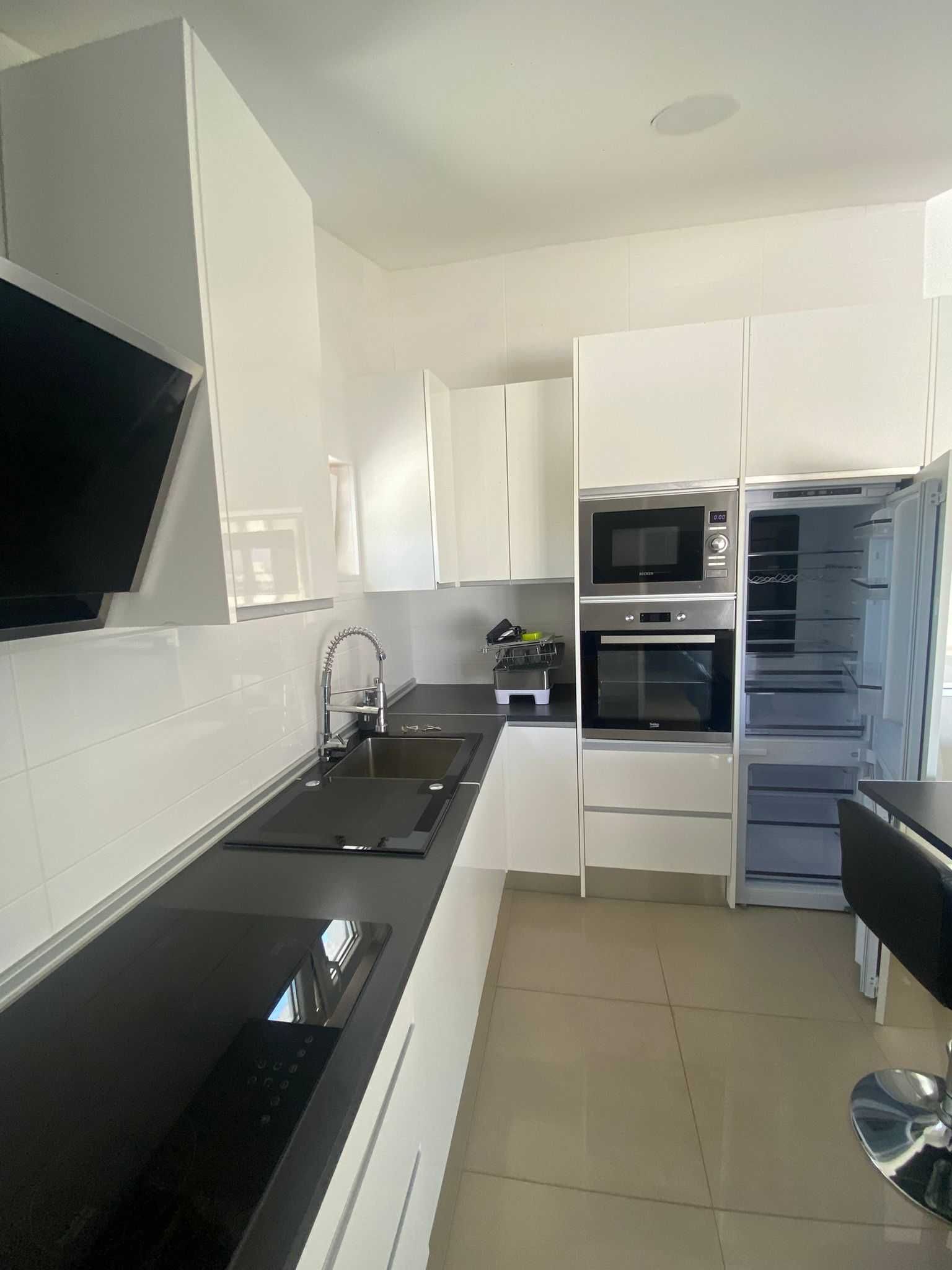Penthouse em Cascais – Último Andar com 3 Terraços Privativos