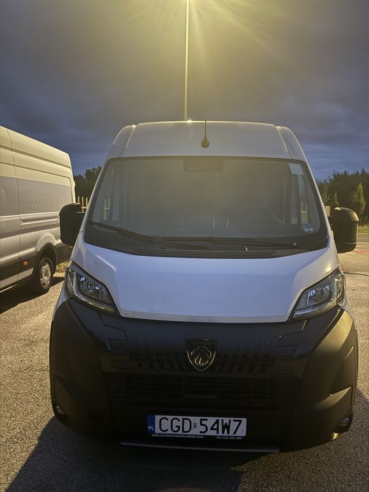 Wypożyczalnia Wynajmij Dostawczaka Wynajem Busa BUS Winda/Toruń
